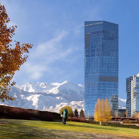 The Ritz-Carlton, Almaty Otel Dış mekan fotoğraf
