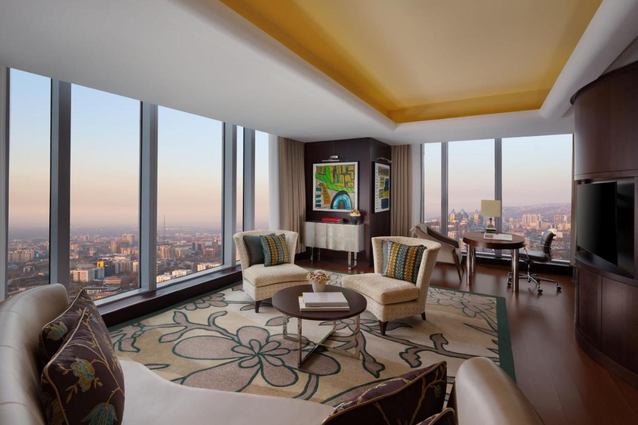 The Ritz-Carlton, Almaty Otel Dış mekan fotoğraf