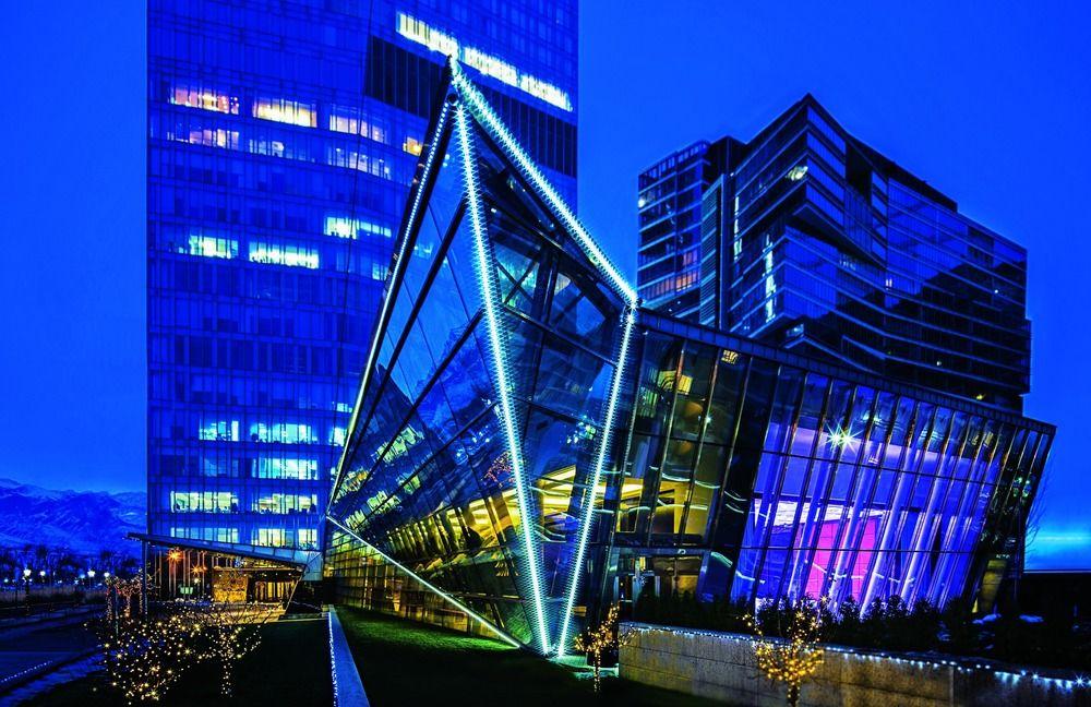 The Ritz-Carlton, Almaty Otel Dış mekan fotoğraf