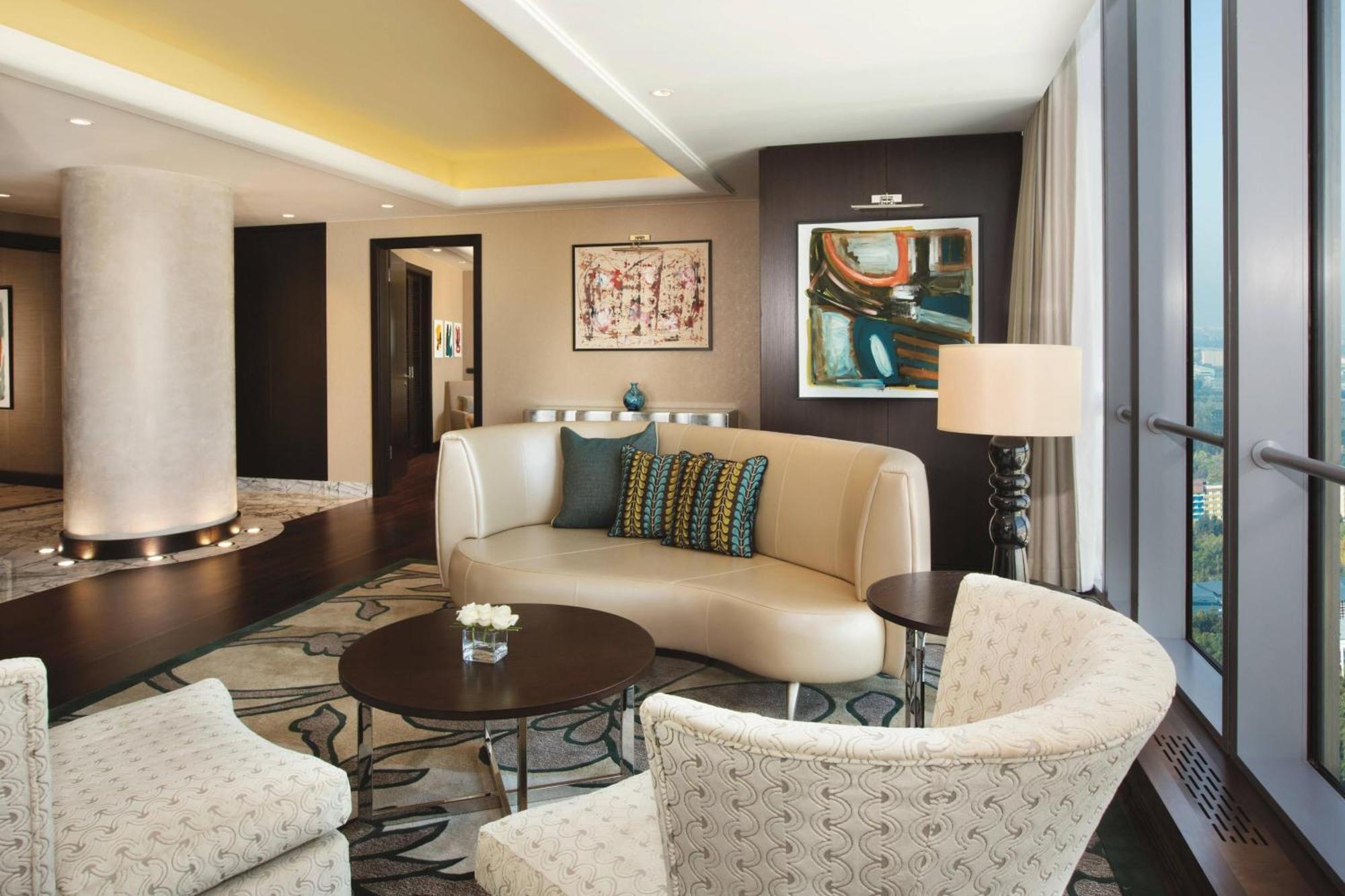 The Ritz-Carlton, Almaty Otel Dış mekan fotoğraf
